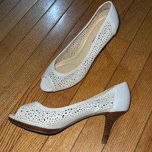 Kelly & Kate white peep toe pumps